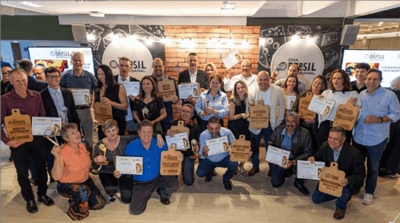 Noticia rancho-maranata-conquista-o-premio-cna-brasil-artesanal-2025-com-o-queijo